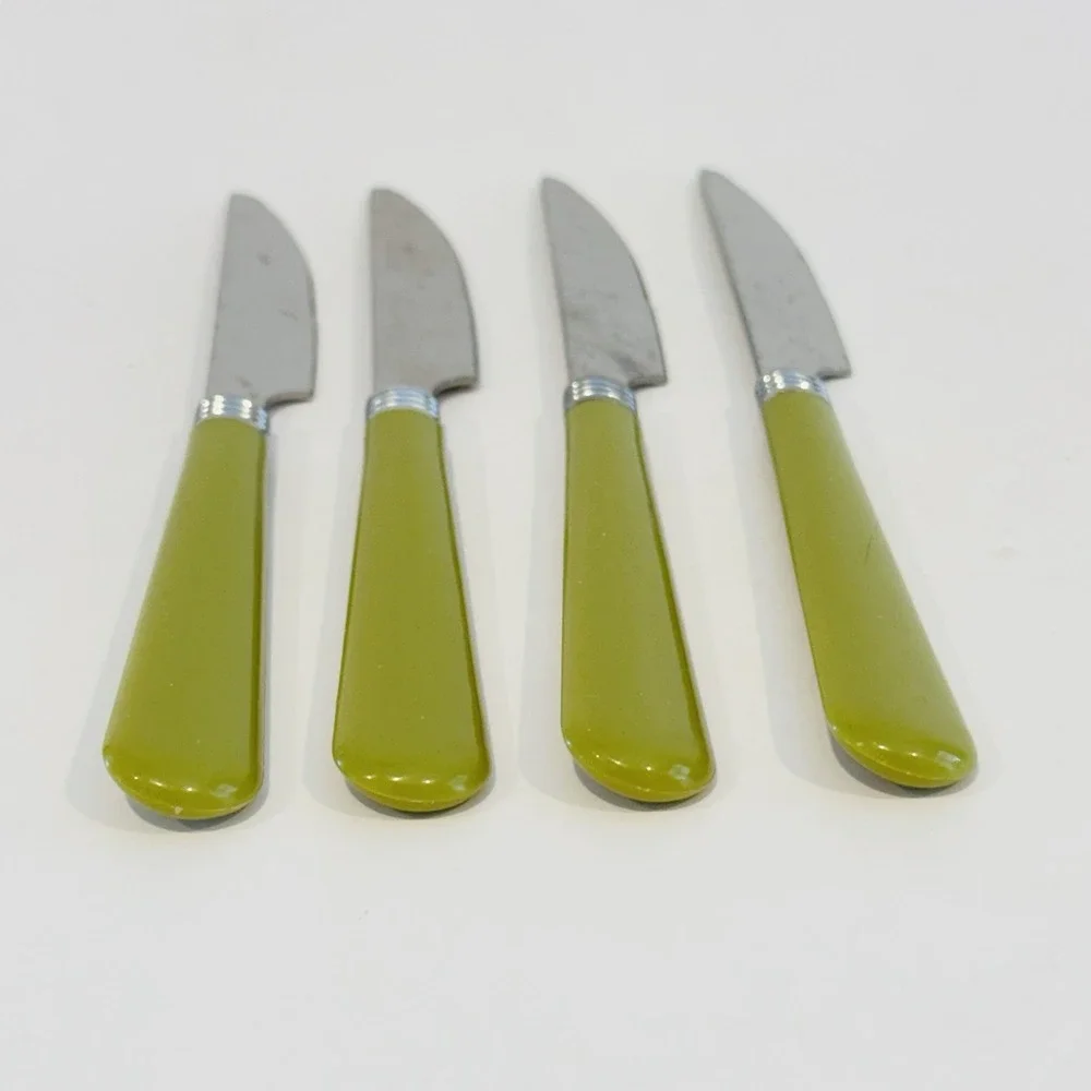 Set Of 4 Vintage MCM Serrated Knives Olive Avocado Green Stainless‎ Steel China